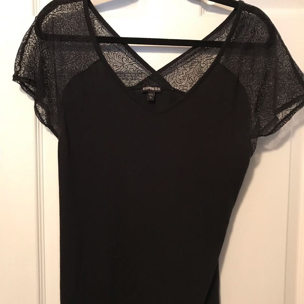 Express top with lace